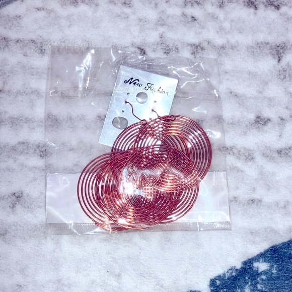 Fashion Jewelry Earrings 💖 - Picture 2 of 6